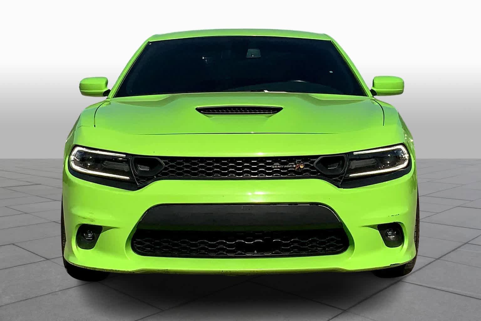 Used 2019 Dodge Charger Scat Pack RWD image 4