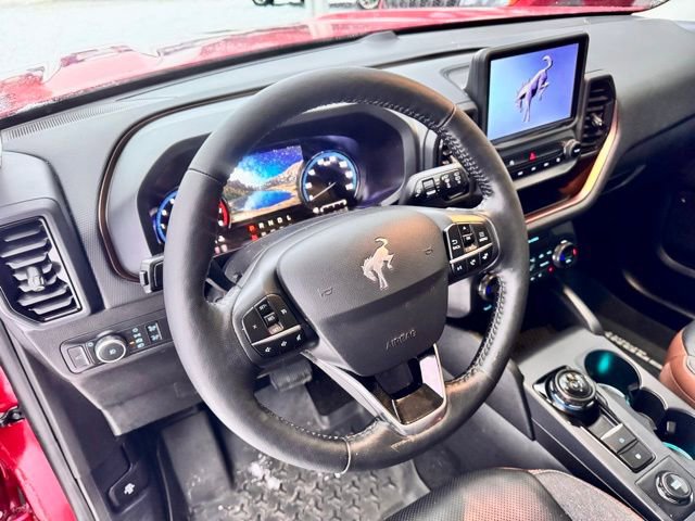 Used 2021 Ford Bronco Sport Outer Banks image 10