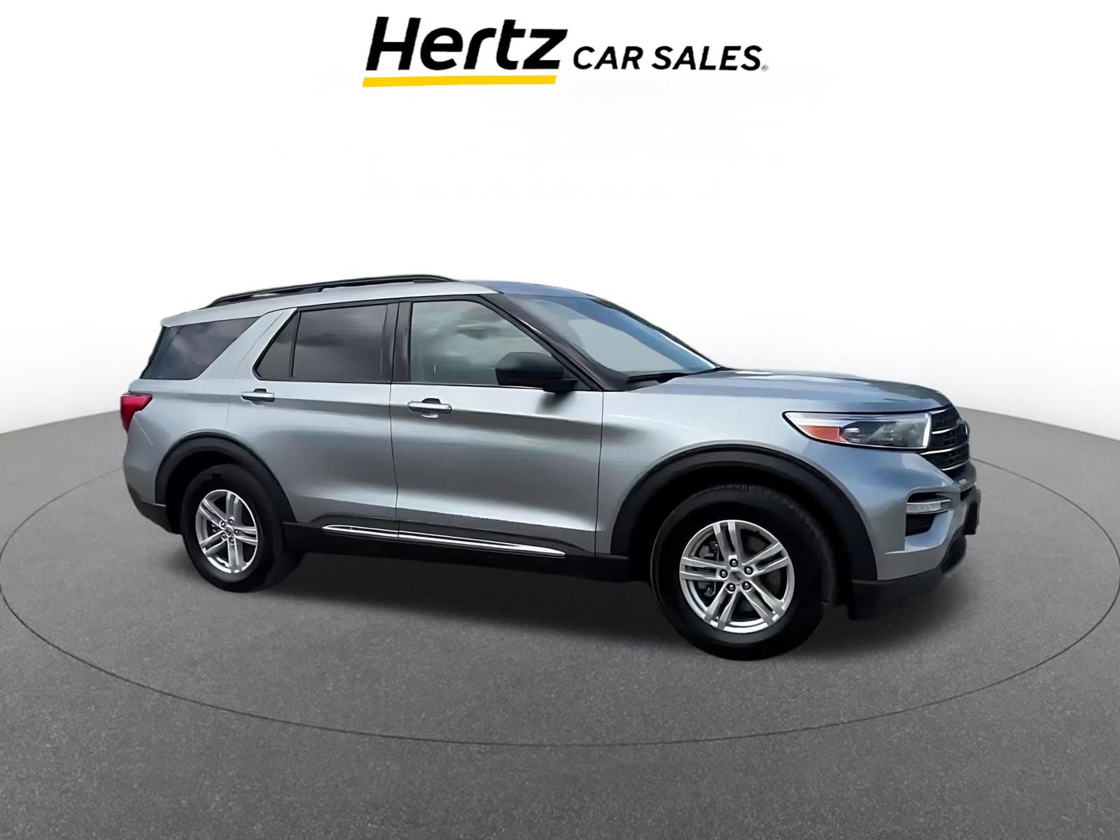 Used 2024 Ford Explorer XLT w/ Equipment Group 202A