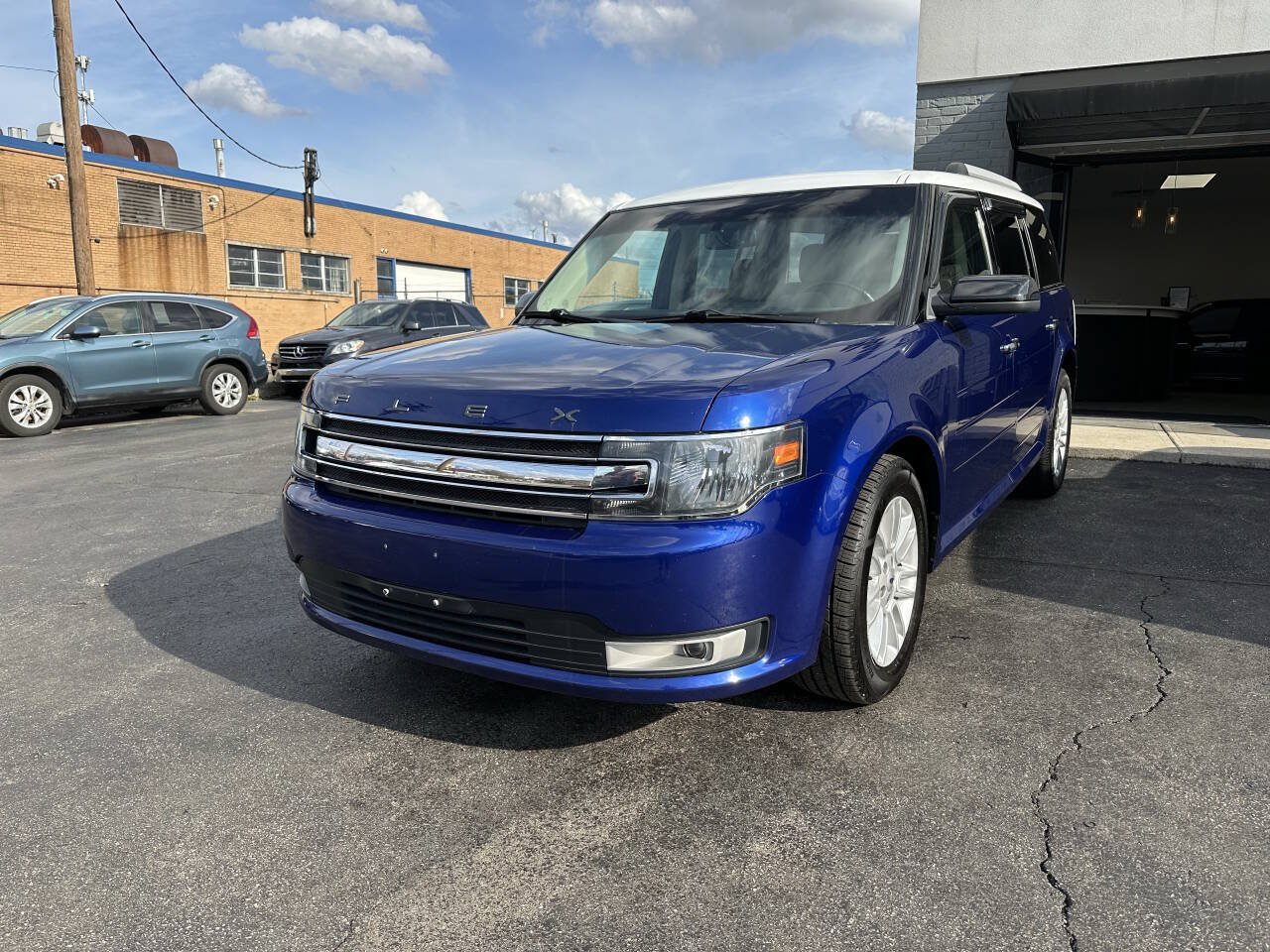 Used 2015 Ford Flex SEL w/ Equipment Group 202A AWD/4WD image 2