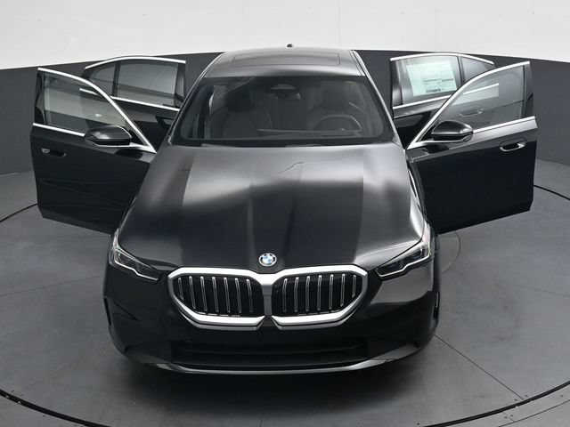New 2027 BMW 530i xDrive w/ Premium Package AWD/4WD image 47