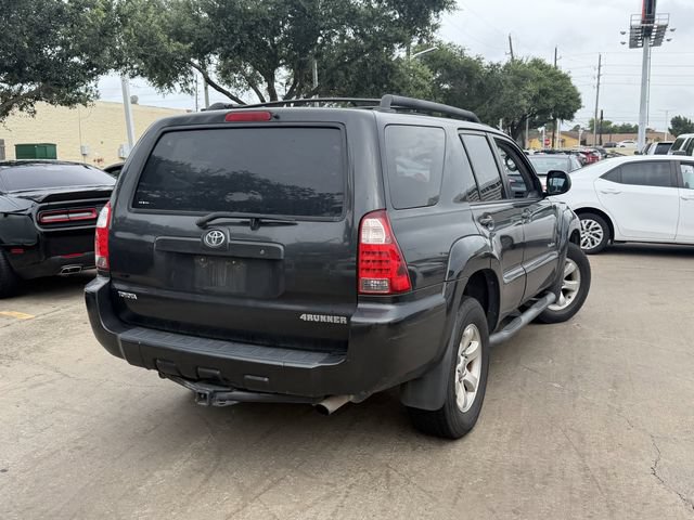 Used 2007 Toyota 4Runner SR5 RWD image 5