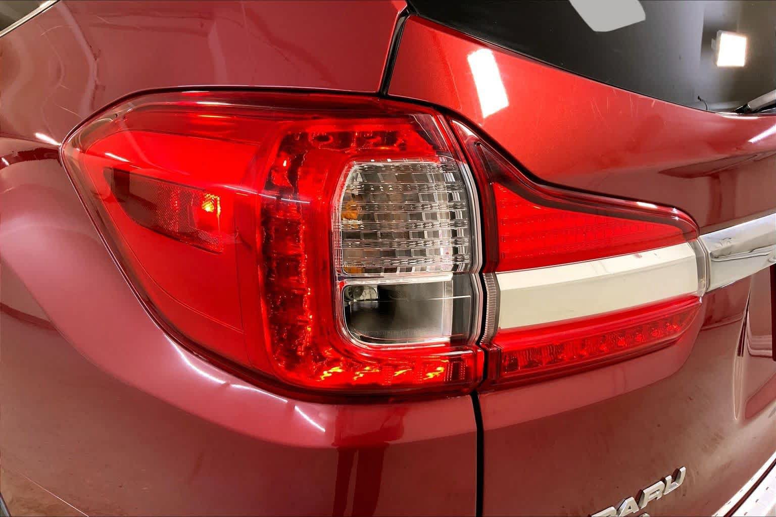 Used 2019 Subaru Ascent Touring w/ Popular Package #2 AWD/4WD image 28