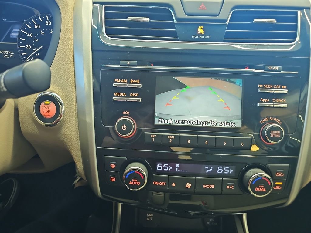 Used 2015 Nissan Altima 2.5 SV image 22