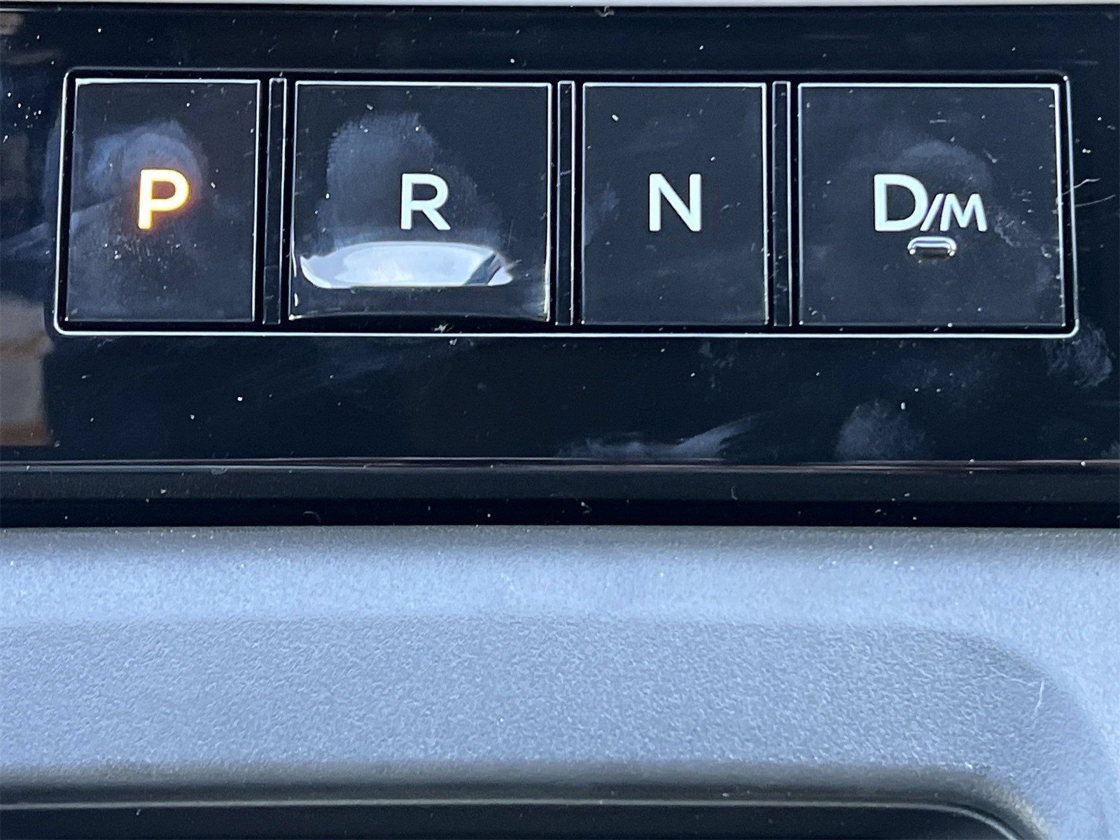 New 2025 Nissan Armada SL w/ Captain's Chari Seat Package AWD/4WD image 9