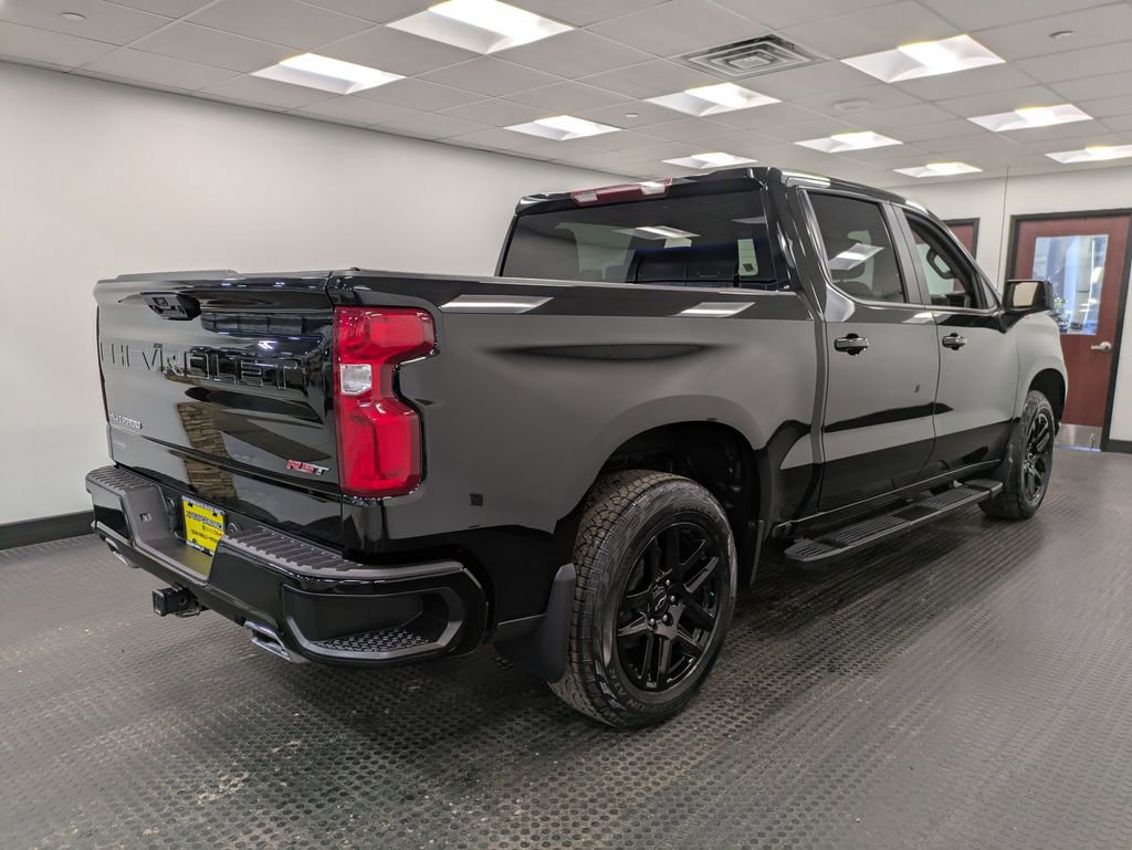 Used 2022 Chevrolet Silverado 1500 RST image 4