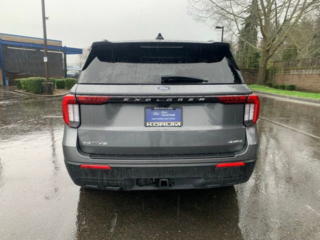 Certified 2025 Ford Explorer Active AWD/4WD image 5