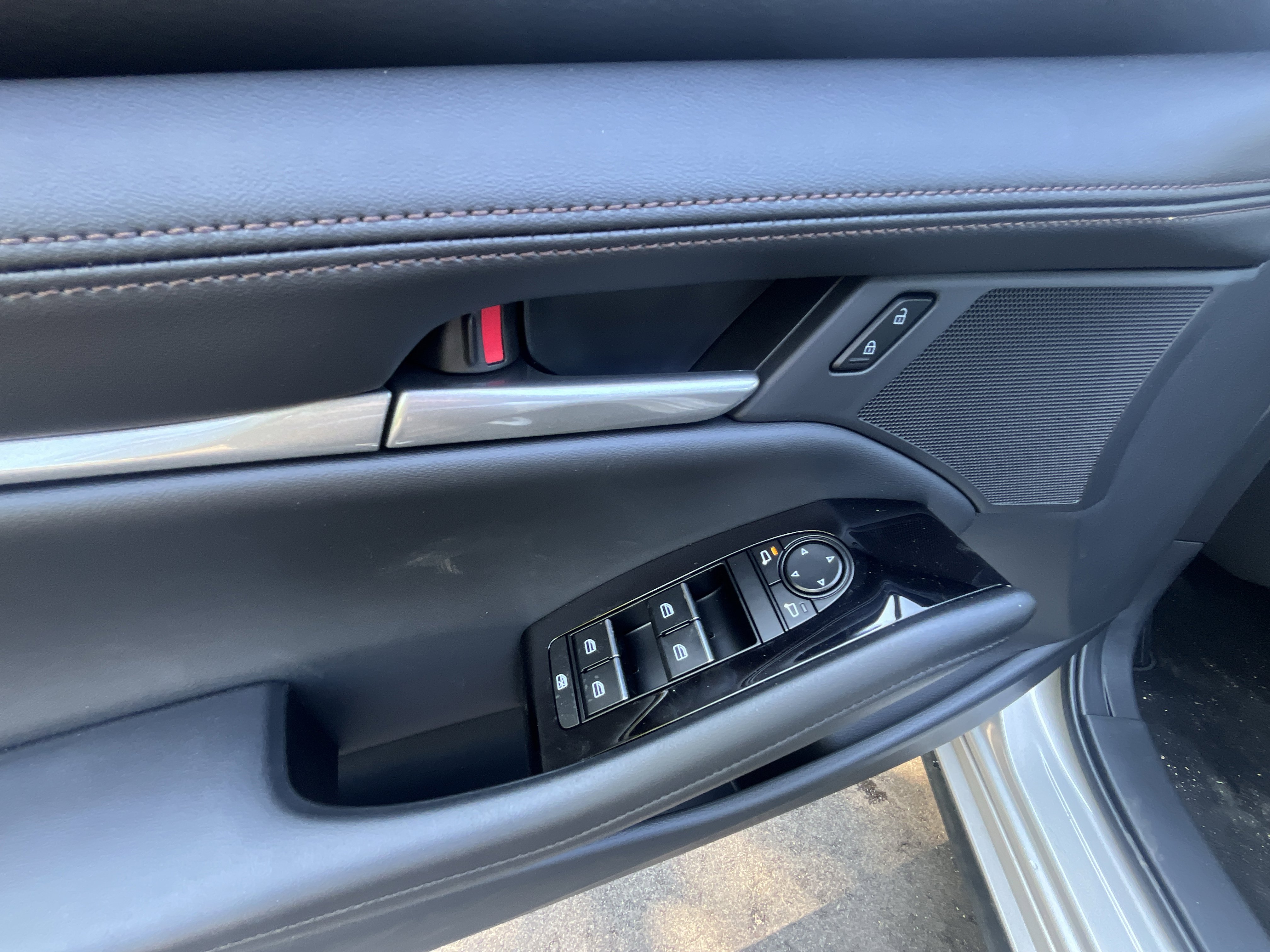 New 2025 MAZDA MAZDA3 s Sport image 22