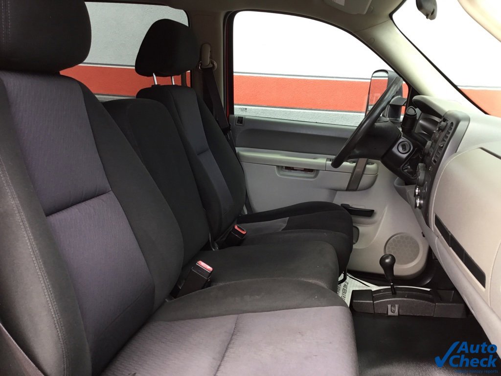 Used 2013 Chevrolet Silverado 3500 W/T w/ Snow Plow Prep Package image 38