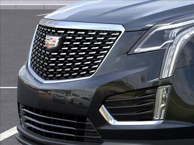 New 2025 Cadillac XT5 Luxury image 13