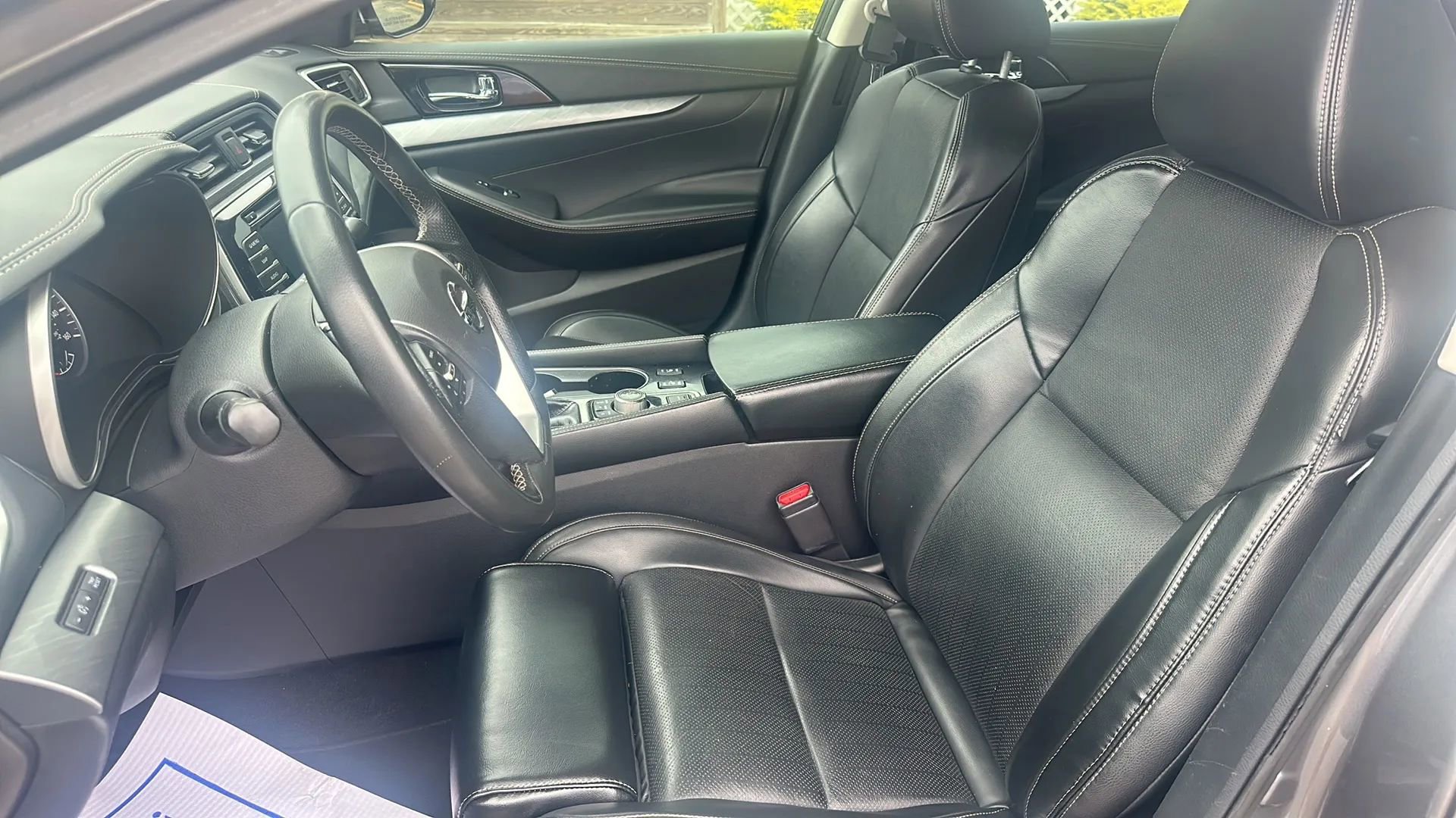 Used 2018 Nissan Maxima 3.5 SV image 11