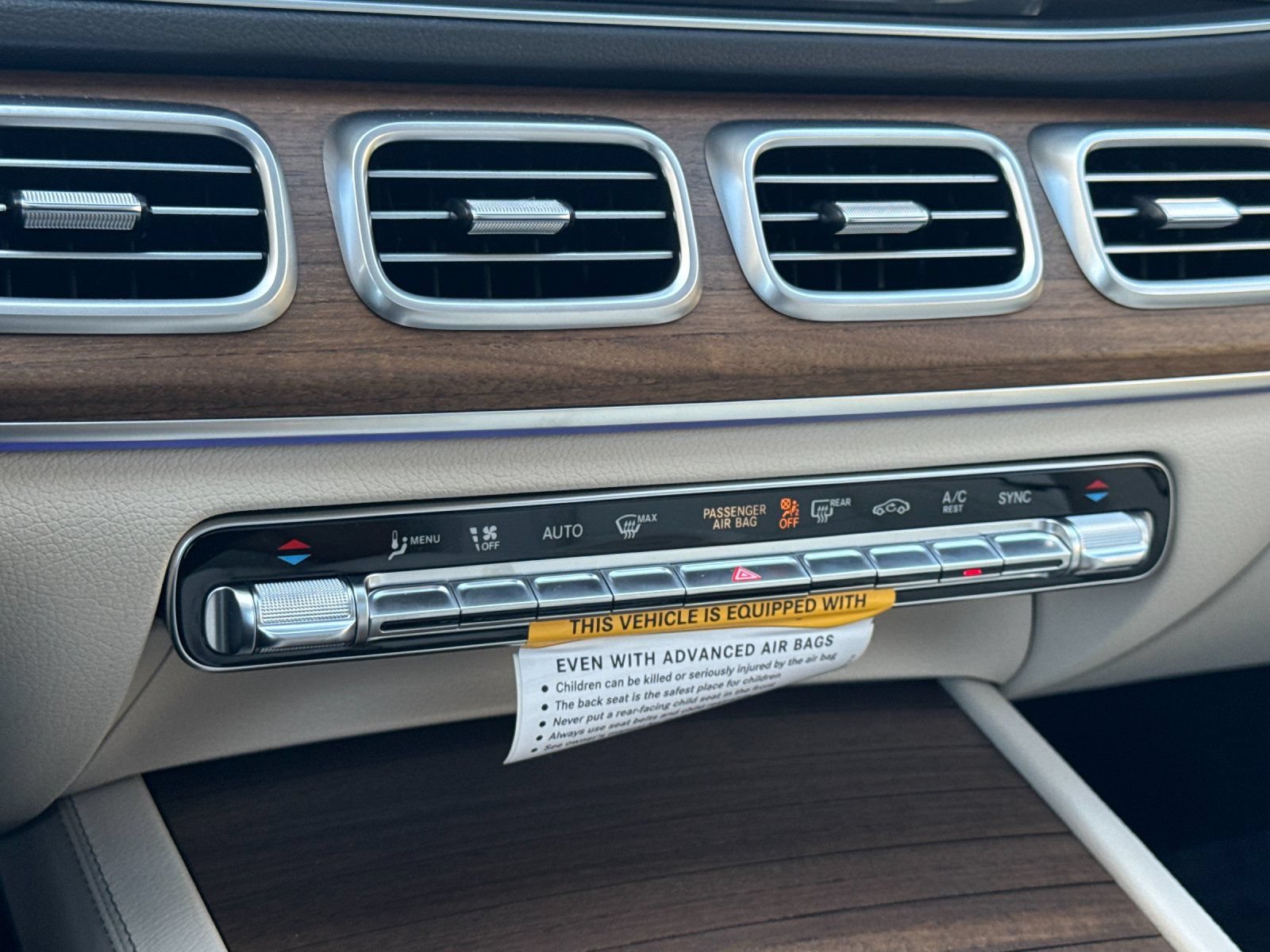 New 2026 Mercedes-Benz GLE 450 4MATIC image 19