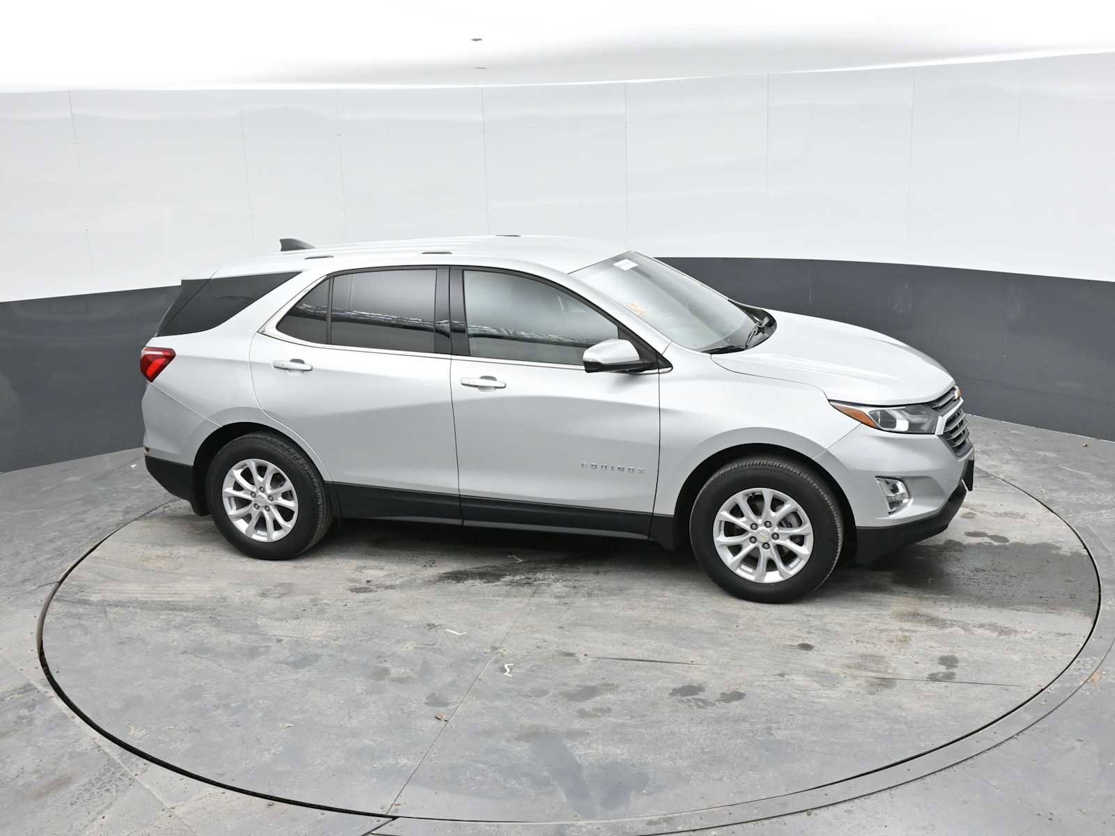 Used 2019 Chevrolet Equinox LT AWD/4WD image 18