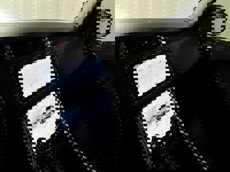 Used 2019 Land Rover Range Rover Sport HSE image 66