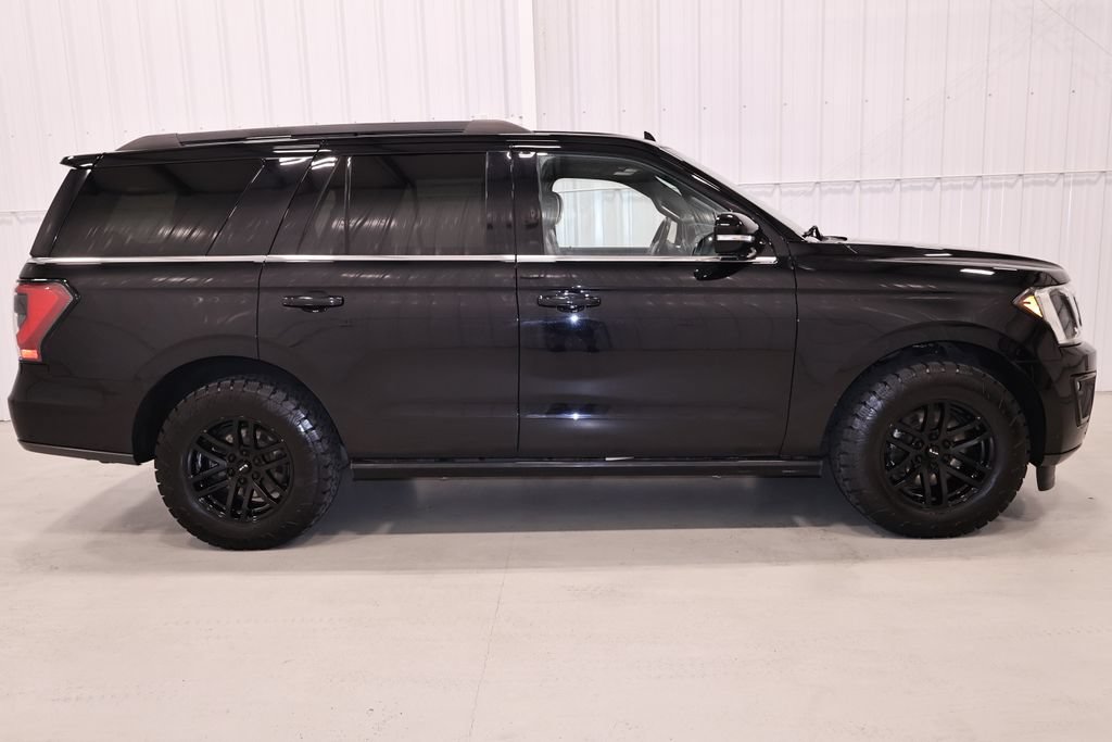 Certified 2020 Ford Expedition Limited w/ Equipment Group 303A AWD/4WD image 2