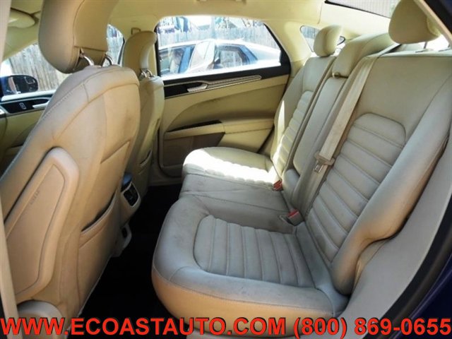 Used 2013 Ford Fusion SE image 9