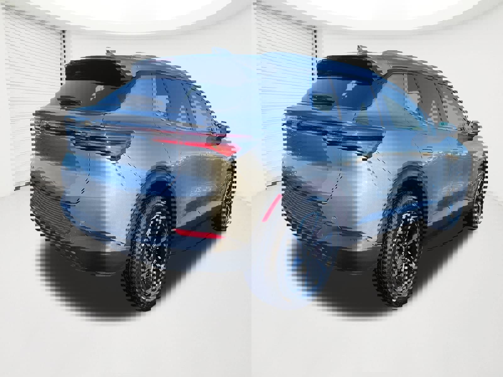 New 2026 Chevrolet Equinox EV LT image 5