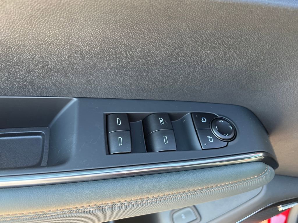 New 2026 GMC Acadia AT4 w/ LPO, Floor Liner Package image 12