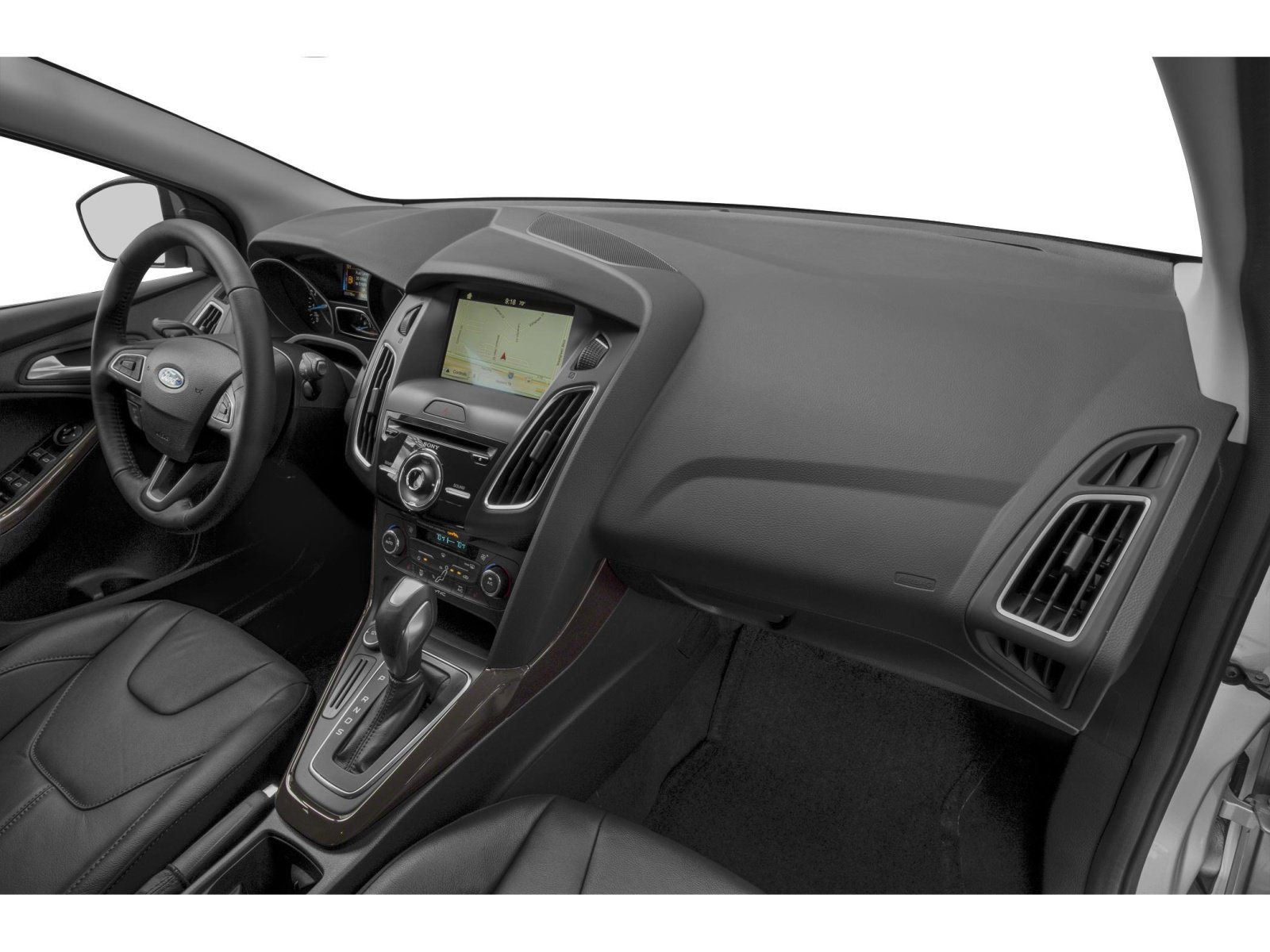 Used 2015 Ford Focus Titanium FWD image 9