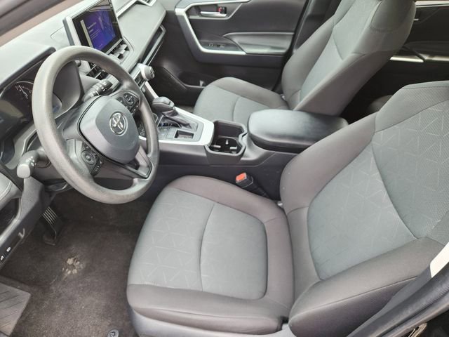 Certified 2024 Toyota RAV4 XLE FWD image 9