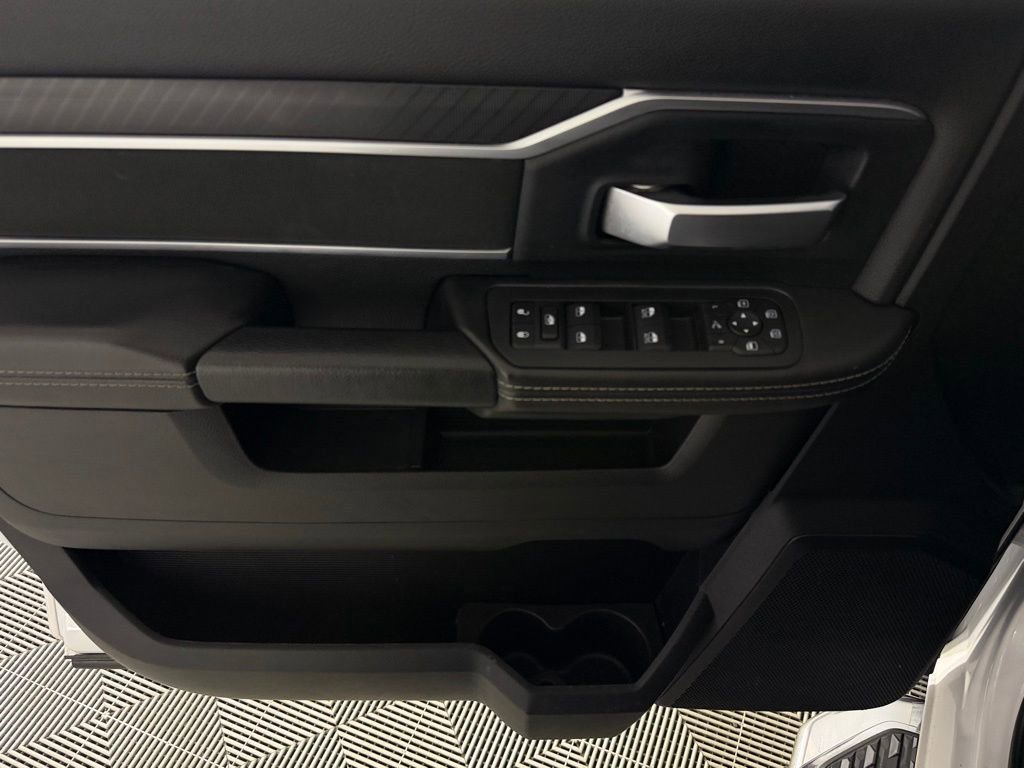 Used 2025 RAM 2500 Lone Star image 24