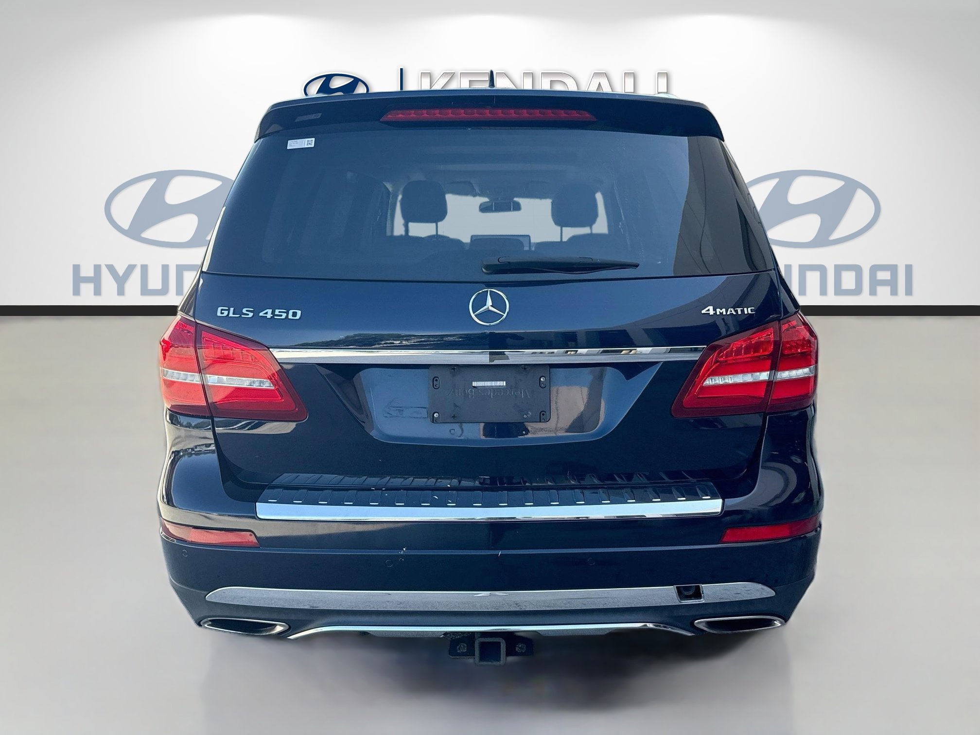 Used 2018 Mercedes-Benz GLS 450 4MATIC w/ Premium Package image 5
