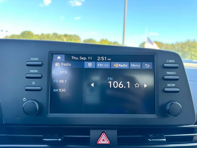 New 2025 Hyundai Elantra Sport image 18