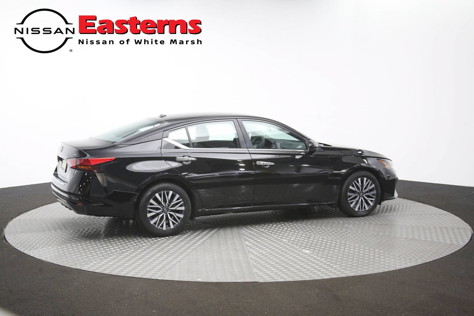 Used 2023 Nissan Altima 2.5 SV FWD image 42