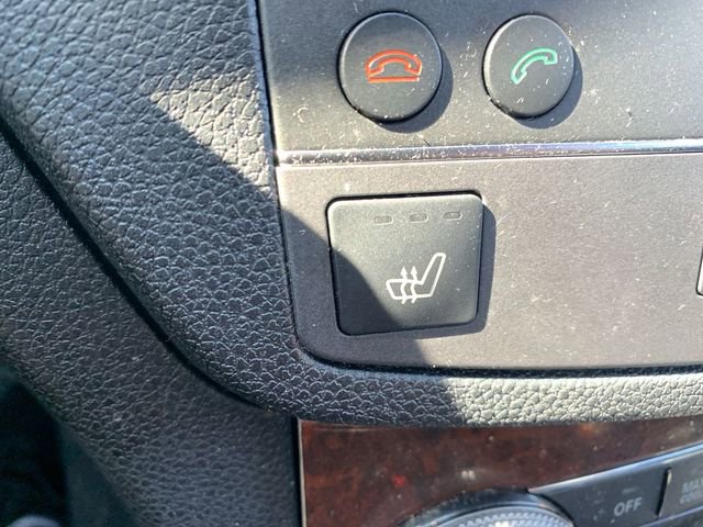 Used 2011 Mercedes-Benz C 300 Sedan image 26