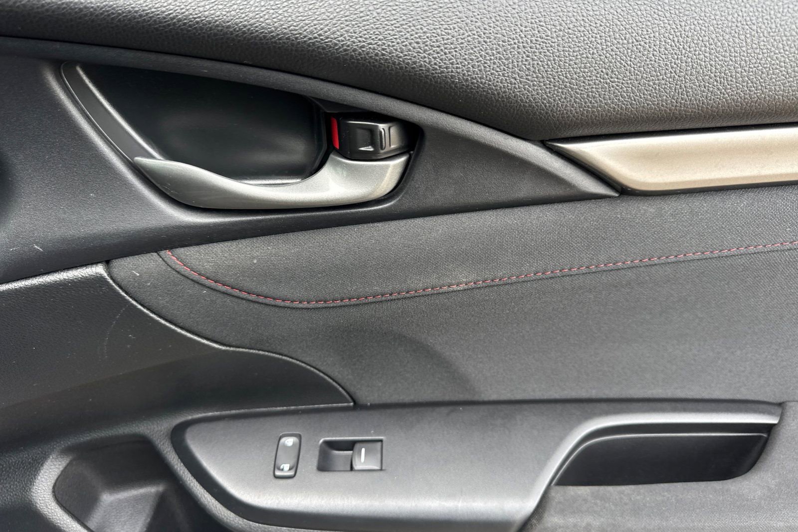 Used 2019 Honda Civic Si image 17