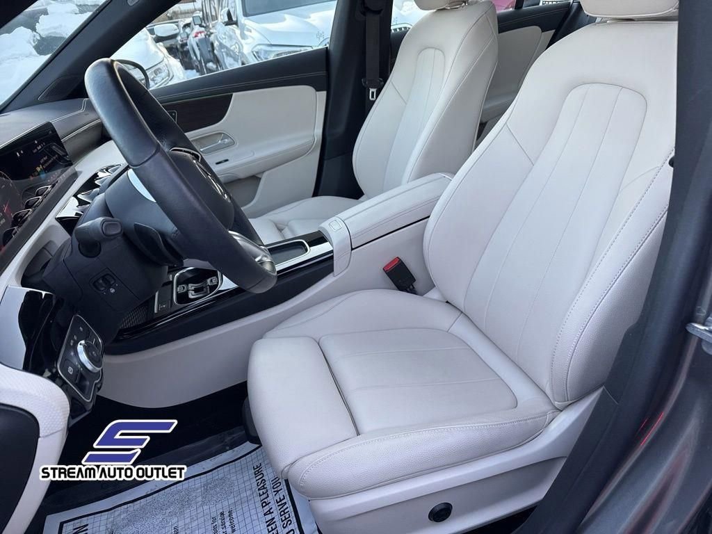 Used 2024 Mercedes-Benz CLA 250 4MATIC image 15