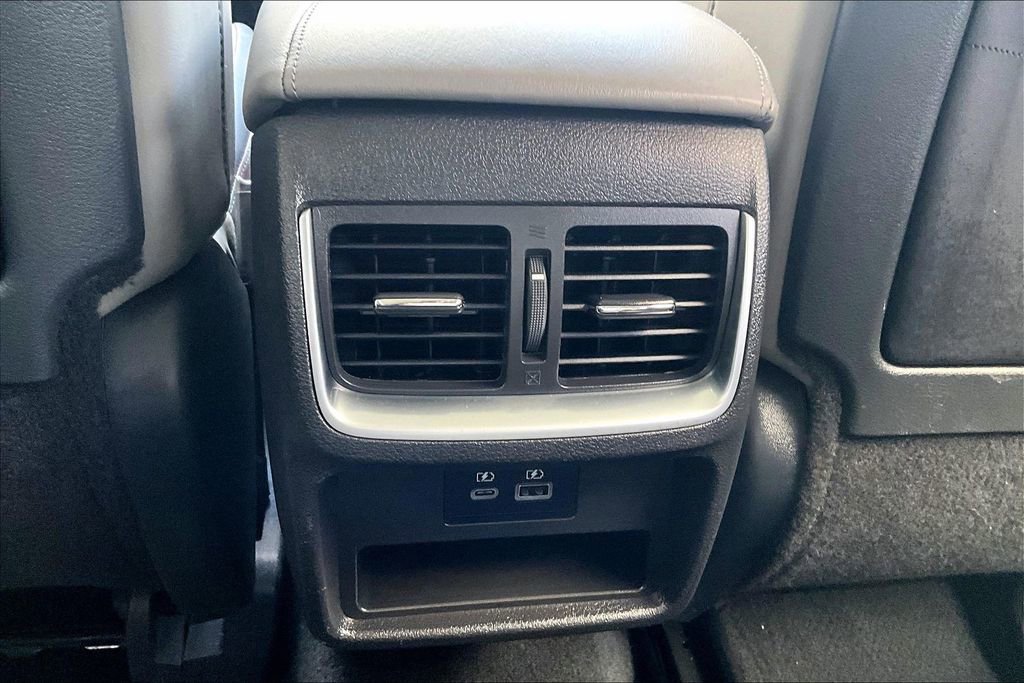 Used 2023 INFINITI QX50 Luxe image 10