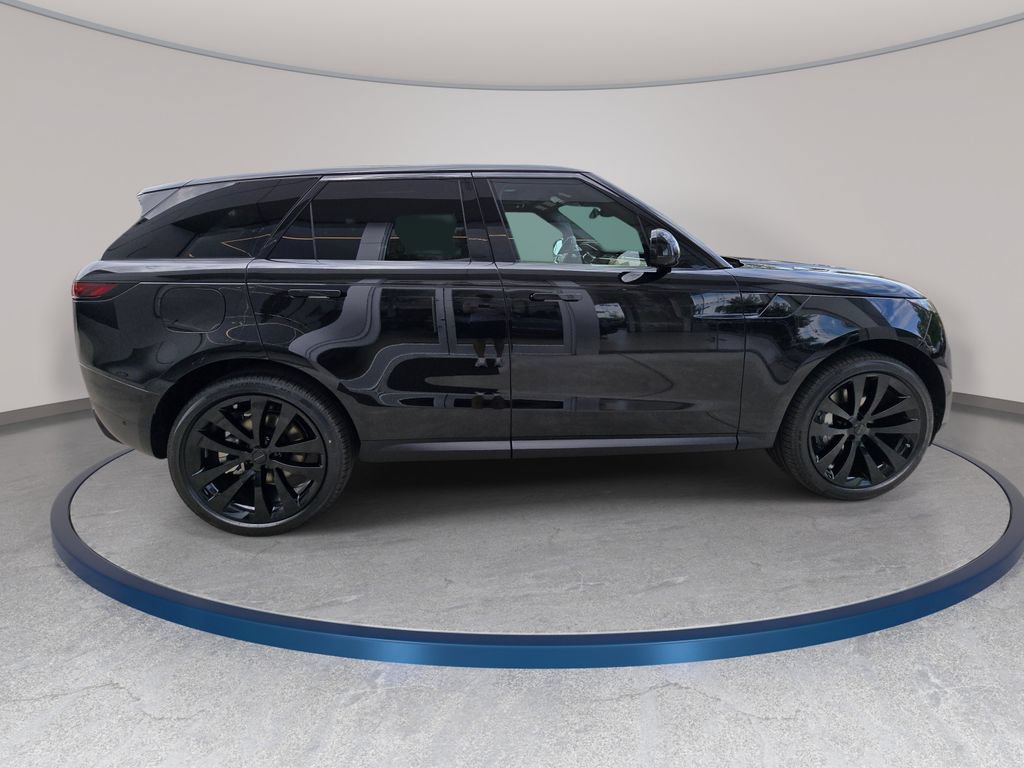 New 2026 Land Rover Range Rover Sport SE AWD/4WD image 4