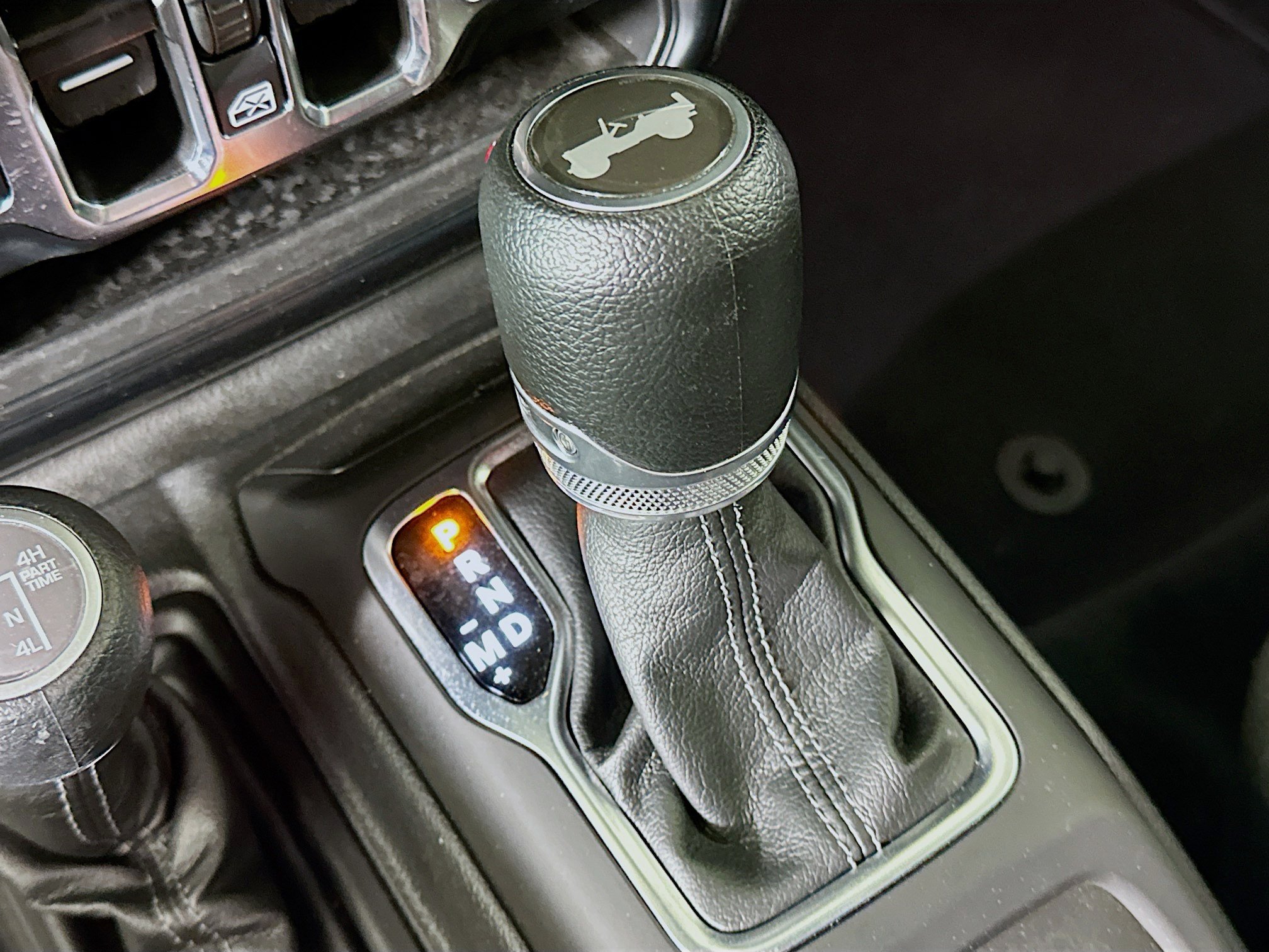 Used 2024 Jeep Wrangler Unlimited Sahara AWD/4WD image 23