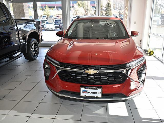 New 2026 Chevrolet Trax LT w/ Driver Confidence Package image 2