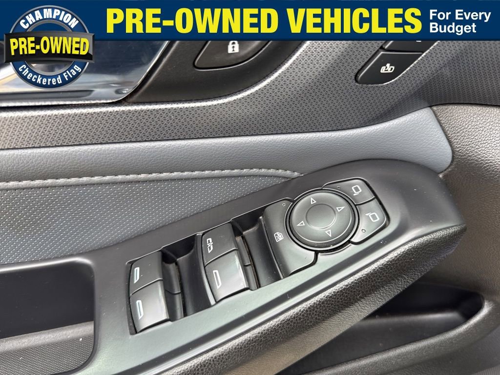 Used 2021 Chevrolet Traverse Premier w/ LPO, Cargo Package image 7