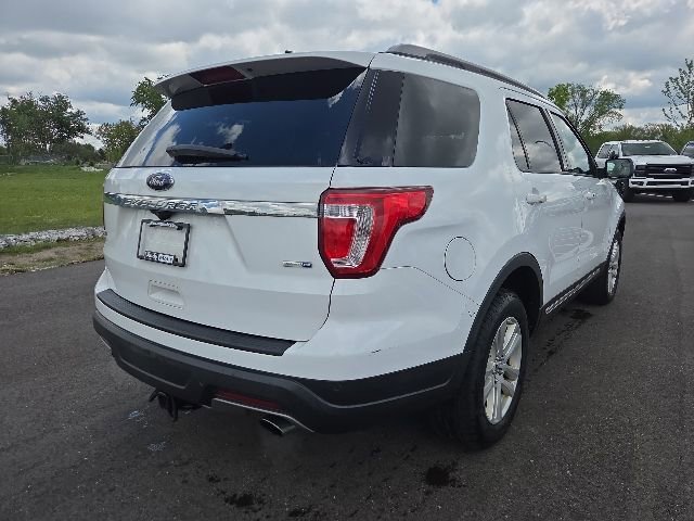 Used 2019 Ford Explorer XLT AWD/4WD image 8