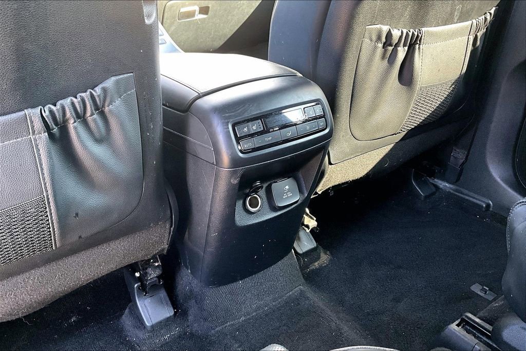 Used 2022 Hyundai Palisade Calligraphy w/ Cargo Package image 31