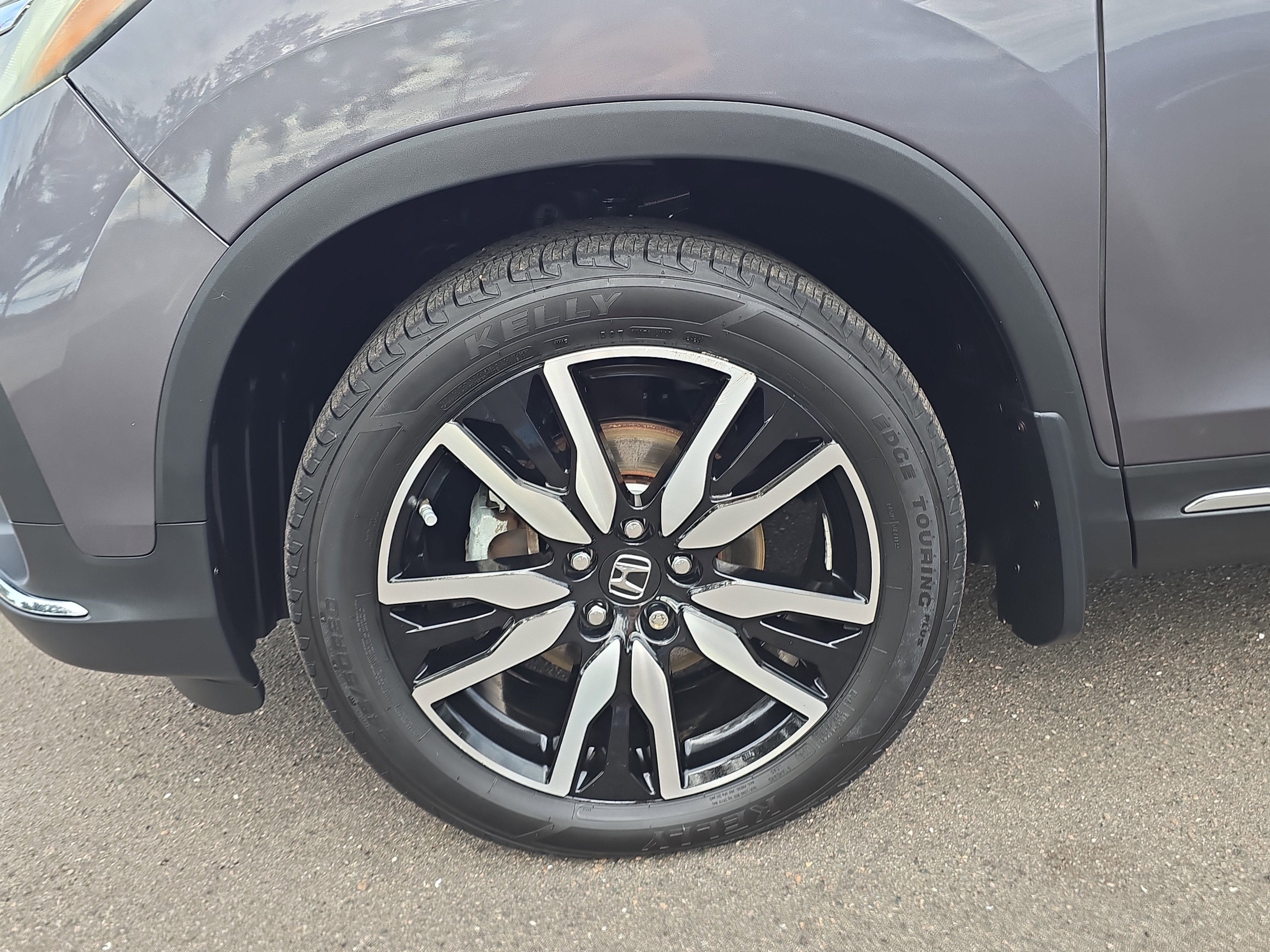 Used 2019 Honda Pilot Touring image 39