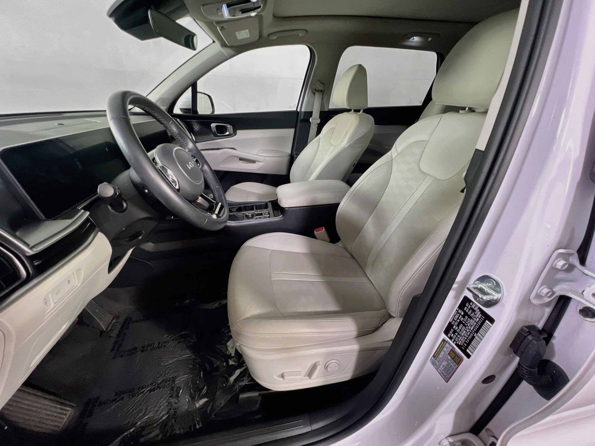 Used 2025 Kia Sorento EX w/ Panoramic Sunroof Package AWD/4WD image 21
