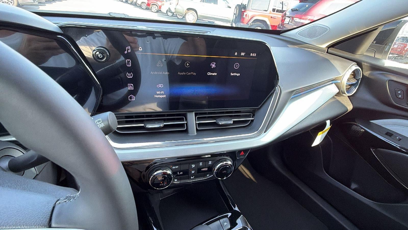 New 2026 Chevrolet Trax LT w/ Driver Confidence Package FWD image 5