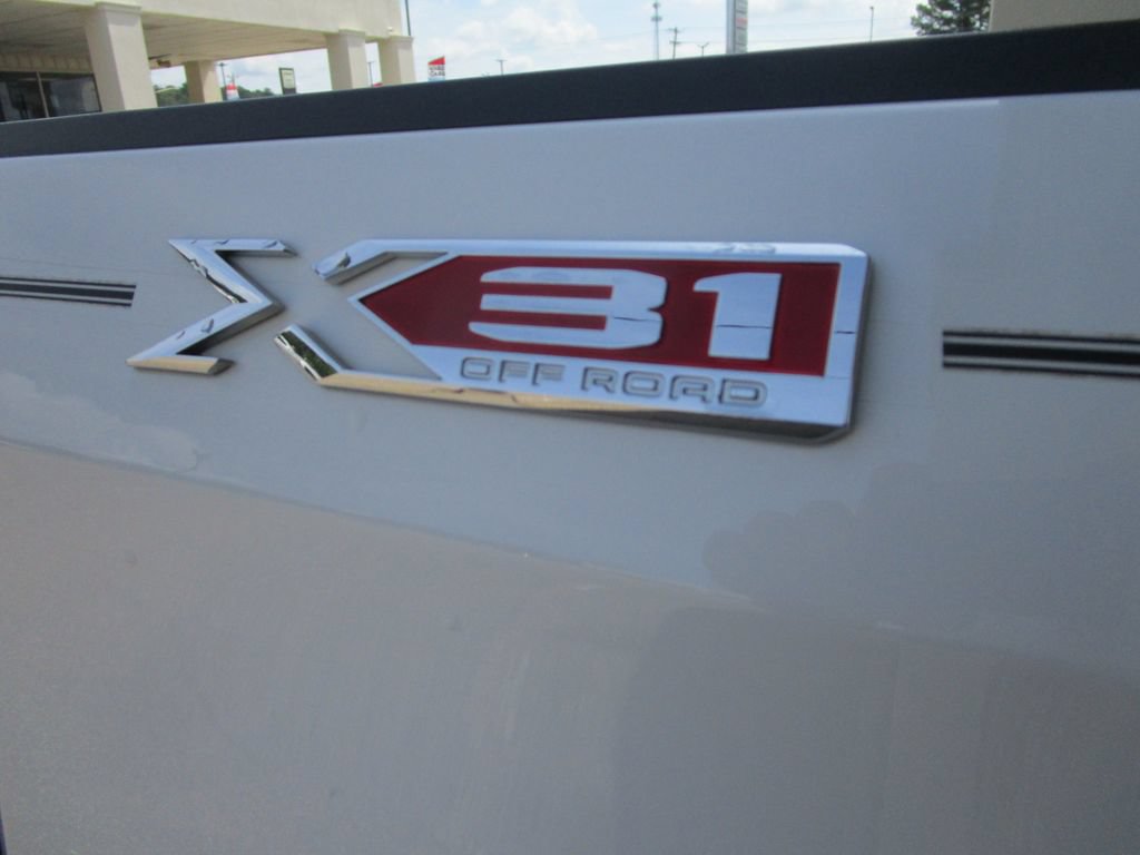 Used 2024 GMC Sierra 1500 Pro w/ Pro Value Package AWD/4WD image 19