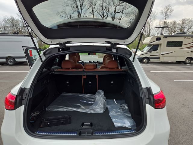 New 2026 Mercedes-Benz GLC 300 4MATIC image 30
