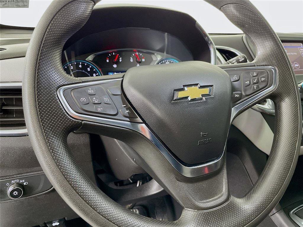 Used 2023 Chevrolet Equinox LS w/ LS Convenience Package image 14