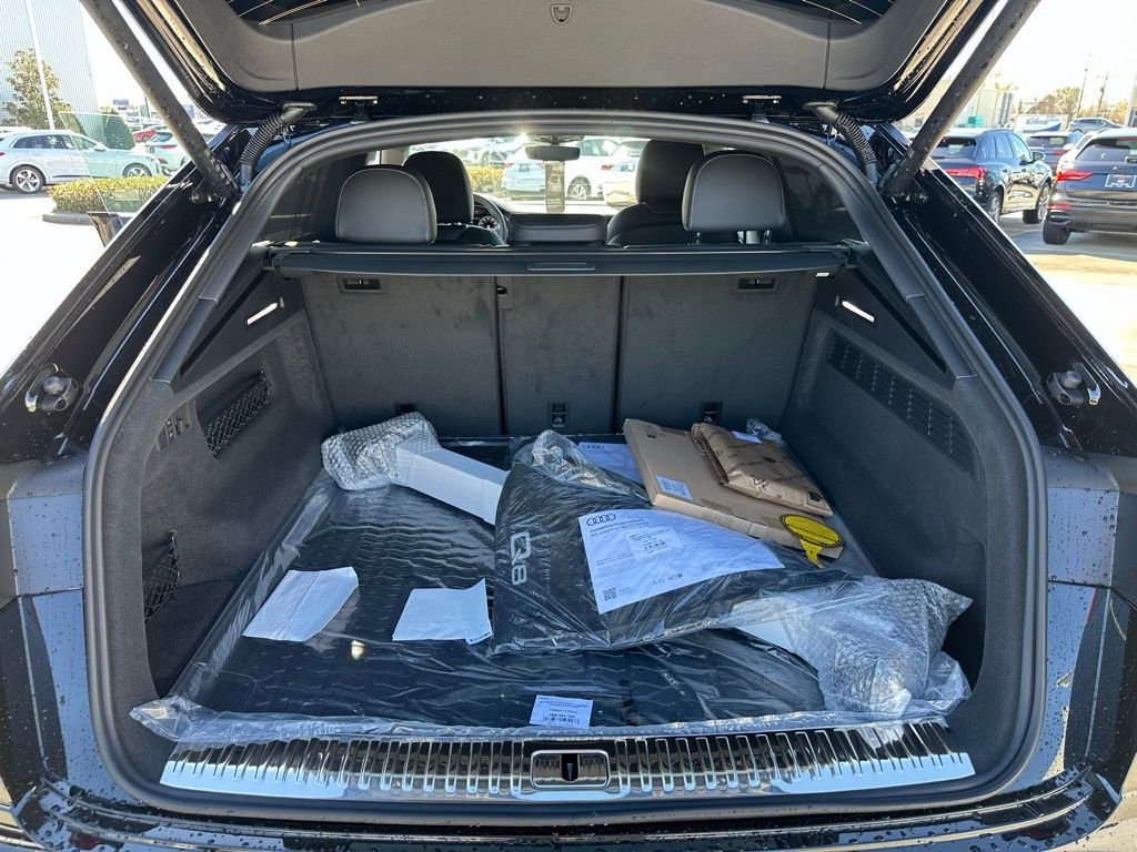 New 2026 Audi Q8 Prestige image 19