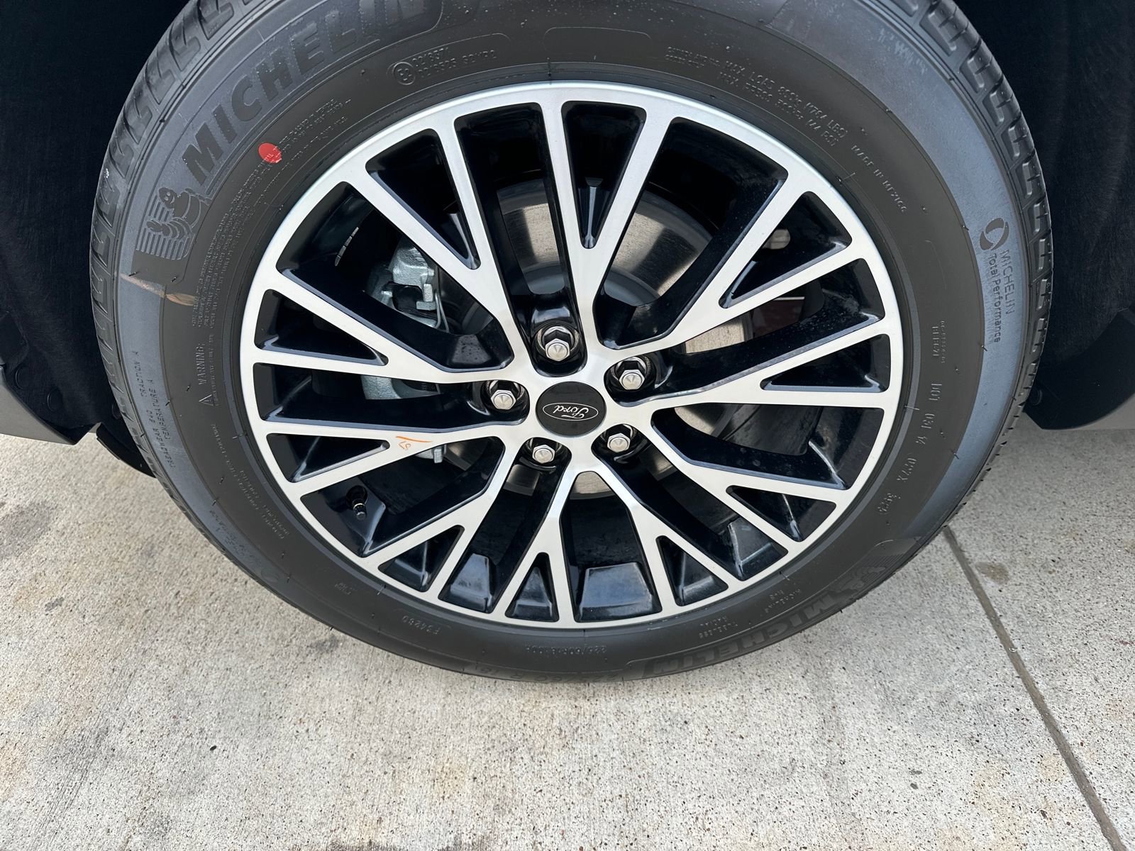 New 2026 Ford Escape SE FWD image 26