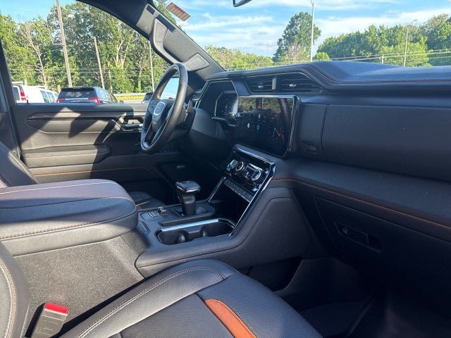 Used 2024 GMC Sierra 1500 AT4 w/ AT4 Premium Package AWD/4WD image 49