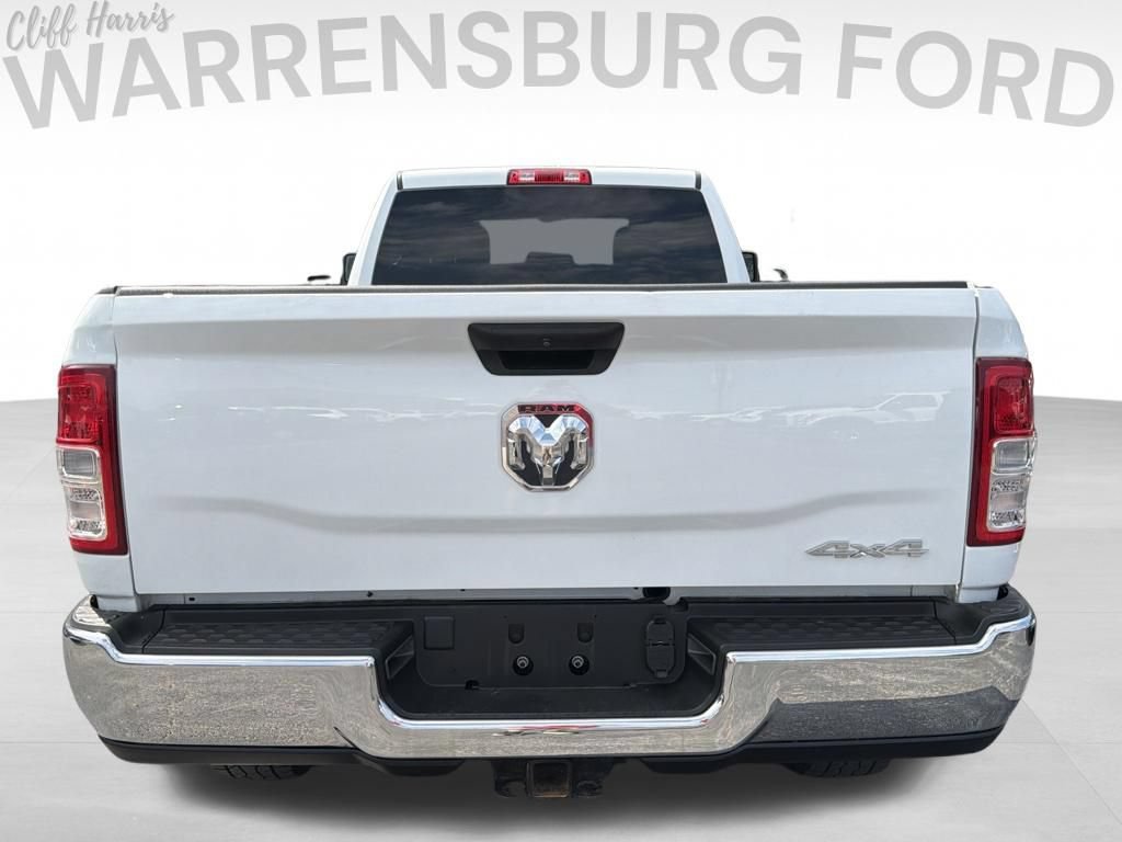 Used 2024 RAM 2500 Tradesman w/ Chrome Appearance Group AWD/4WD image 6