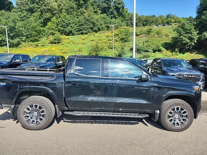 Used 2025 Chevrolet Colorado Z71 AWD/4WD image 6