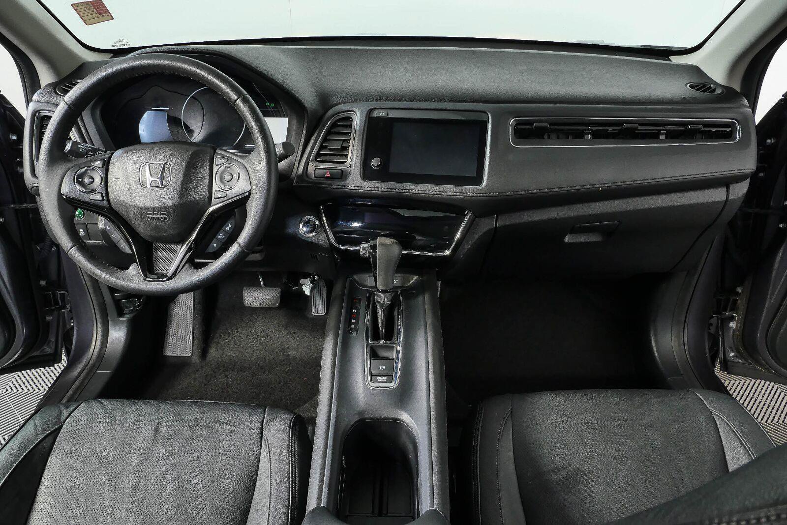 Used 2021 Honda HR-V EX-L image 16